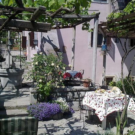 Guesthouse Kuća na šterne Lovran Eksteriør billede