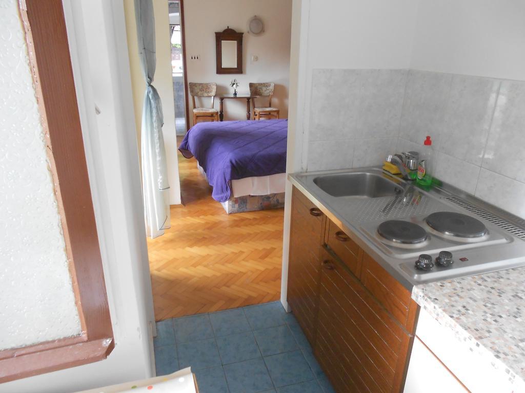 Guesthouse Kuća na šterne Lovran Værelse billede