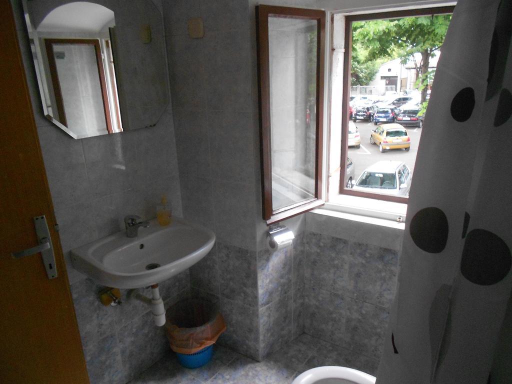 Guesthouse Kuća na šterne Lovran Værelse billede