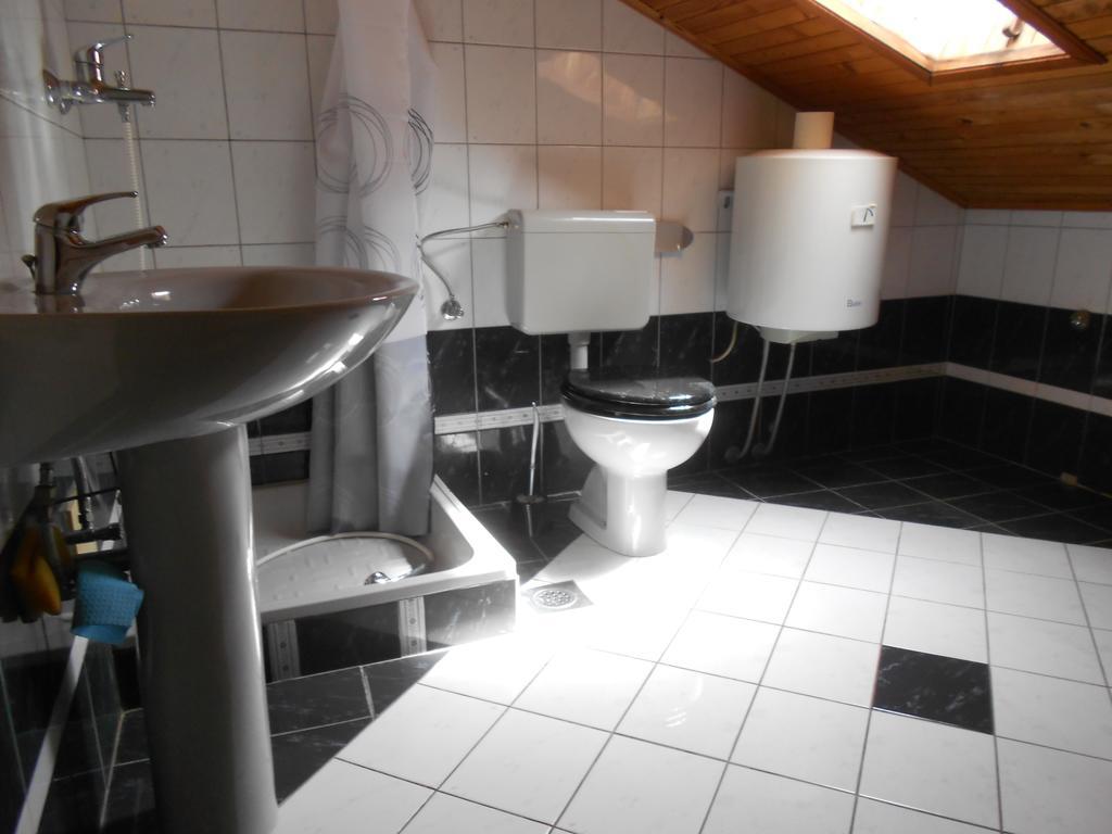 Guesthouse Kuća na šterne Lovran Værelse billede
