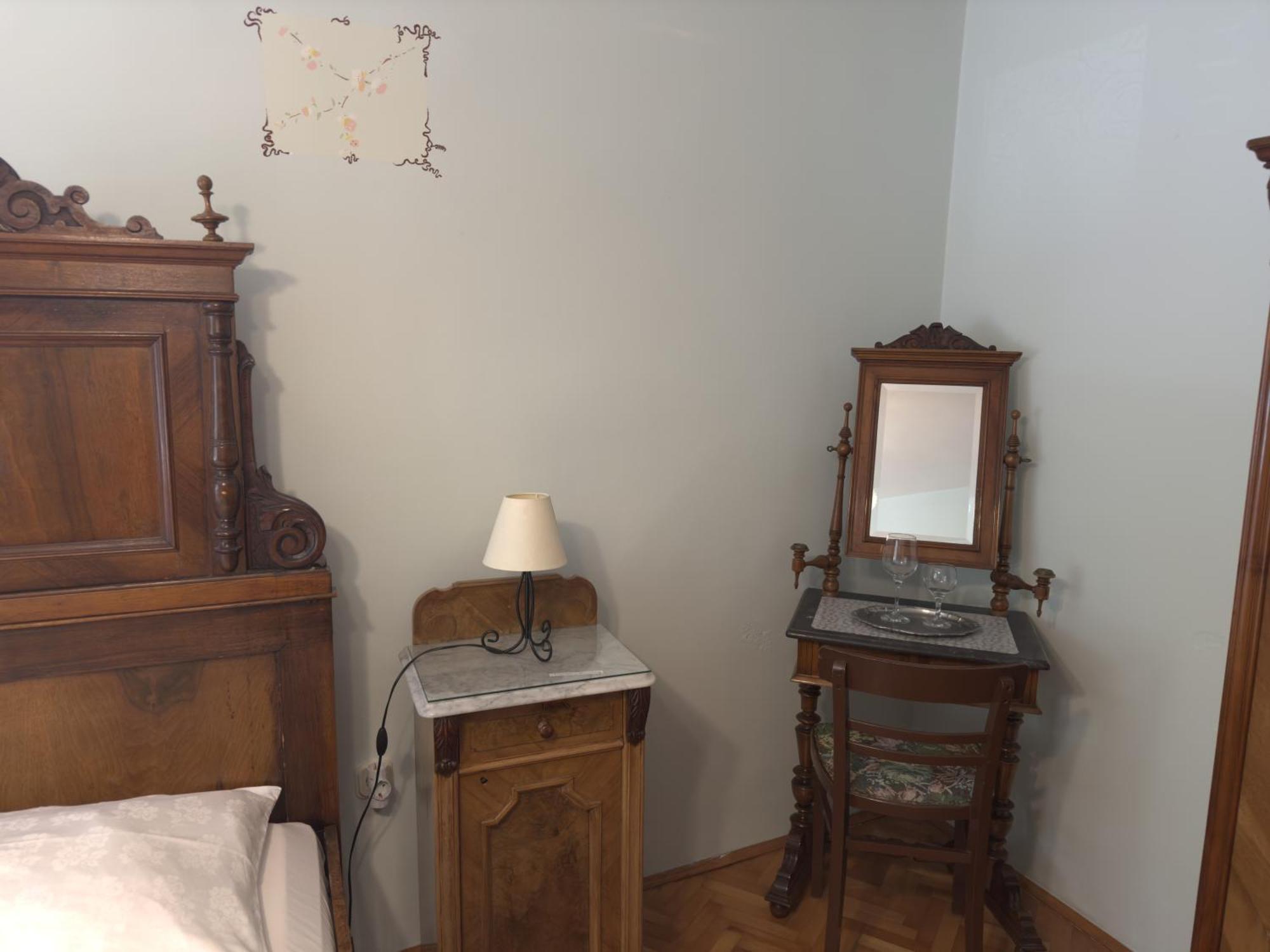 Guesthouse Kuća na šterne Lovran Eksteriør billede