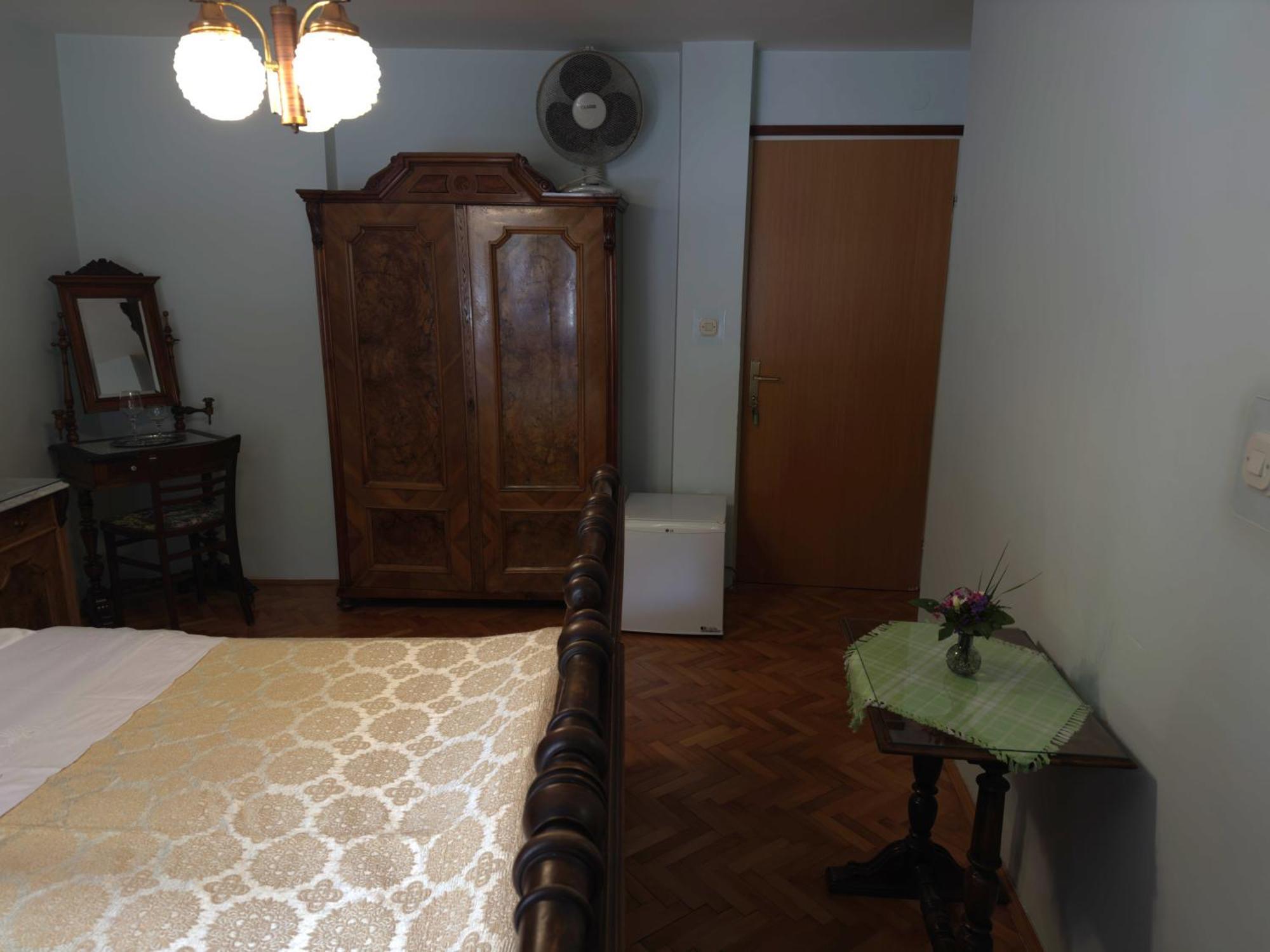 Guesthouse Kuća na šterne Lovran Eksteriør billede